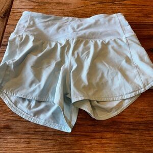 Lululemon size 6 speed up 4 inch short aqua